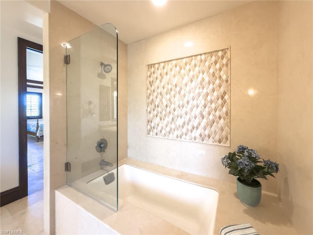 200 S Golf Dr, Naples, FL 34102 Photo
