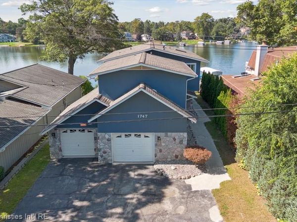 1747 Shankin Drive, Wolverine Lake Vlg, MI 48390
