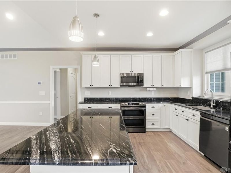 1802 Chapel Woods Drive, Batavia, OH 45103 Photo 14