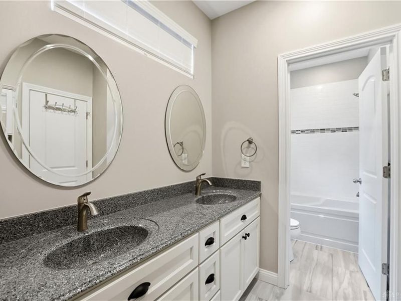 1802 Chapel Woods Drive, Batavia, OH 45103 Photo 22