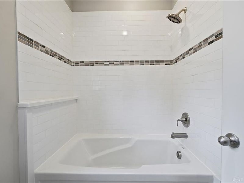 1802 Chapel Woods Drive, Batavia, OH 45103 Photo 24