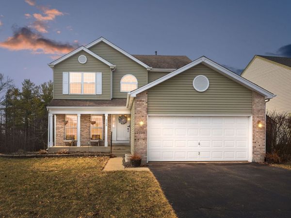 2138 N Green Valley Lane , Round Lake Beach, IL 60073