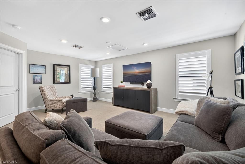 19257 Aqua Shore Dr, Fort Myers, FL 33913 Photo