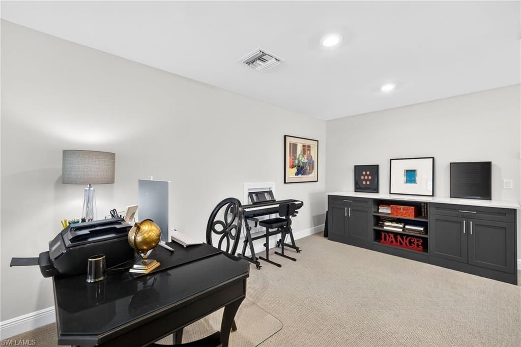 19257 Aqua Shore Dr, Fort Myers, FL 33913 Photo