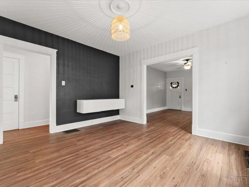 221 Crescent Avenue, Cincinnati, OH 45215 Photo 12