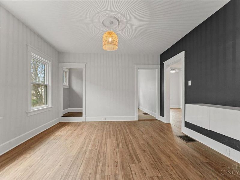 221 Crescent Avenue, Cincinnati, OH 45215 Photo 13