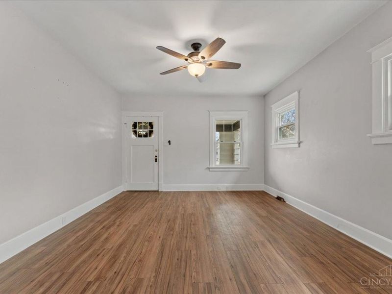 221 Crescent Avenue, Cincinnati, OH 45215 Photo 14