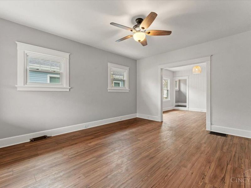 221 Crescent Avenue, Cincinnati, OH 45215 Photo 15