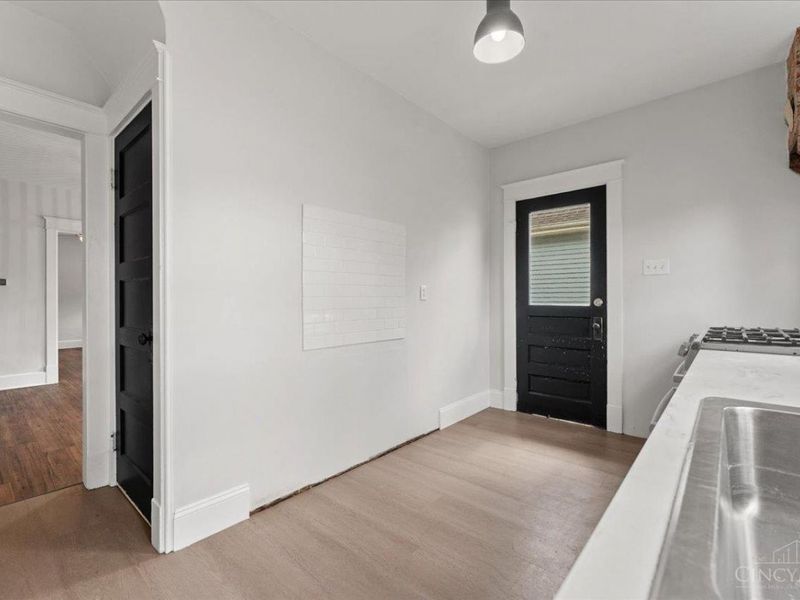 221 Crescent Avenue, Cincinnati, OH 45215 Photo 18