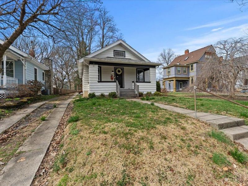 221 Crescent Avenue, Cincinnati, OH 45215 Photo 2