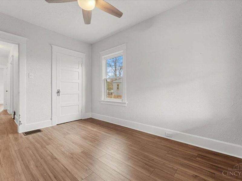 221 Crescent Avenue, Cincinnati, OH 45215 Photo 6