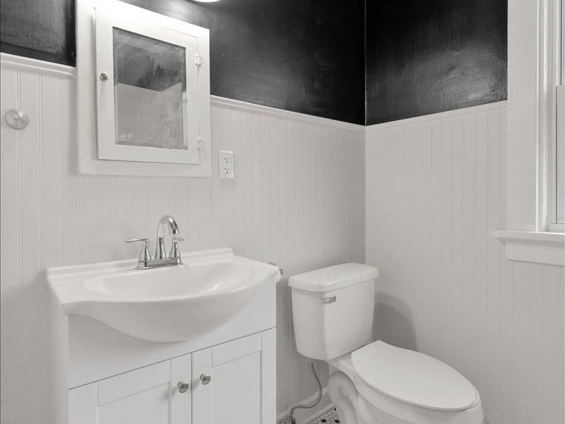 221 Crescent Avenue, Cincinnati, OH 45215 Photo 8