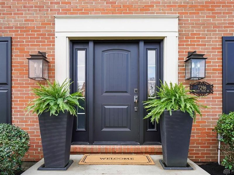 7296 Glenn Moor Drive, West Chester, OH 45069 Photo 3