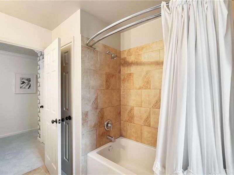 7296 Glenn Moor Drive, West Chester, OH 45069 Photo 38