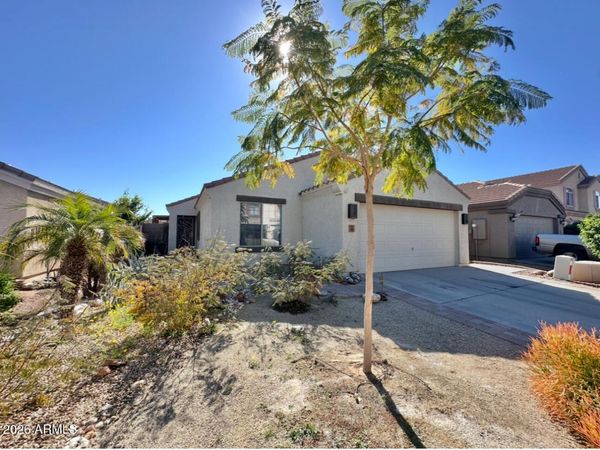11821 W DOS RIOS Drive, Sun City, AZ 85373