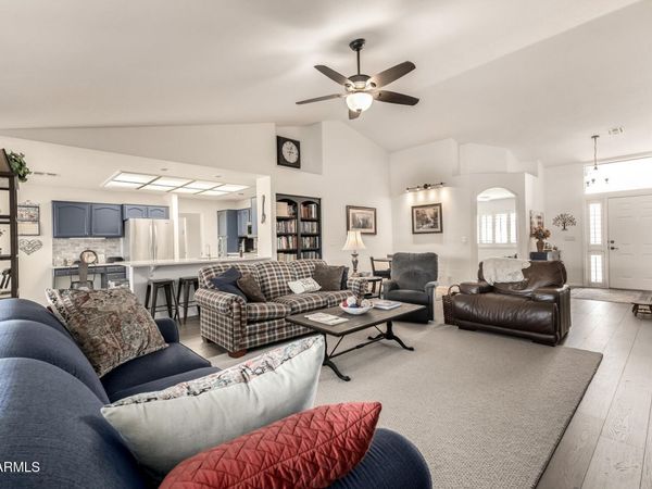 11516 E MADERO Avenue, Mesa, AZ 85209