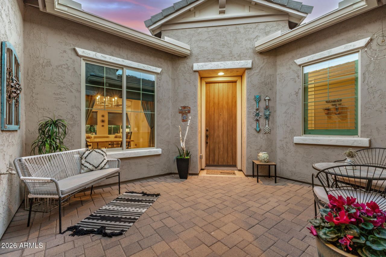 10901 E Tarragon Avenue, Mesa, AZ 85212 Main Photo