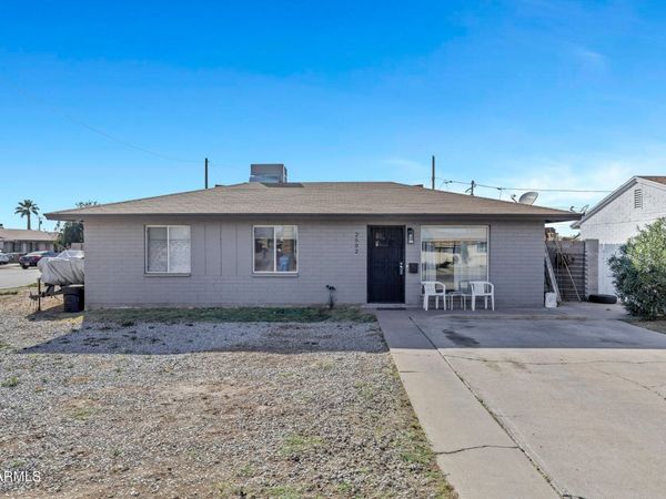2502 N 38th Lane, Phoenix, AZ 85009