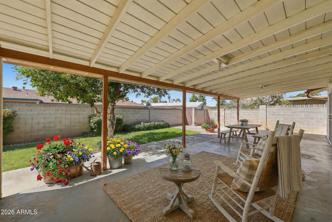 6708 N 41st Lane, Phoenix, AZ 85019 Main Photo