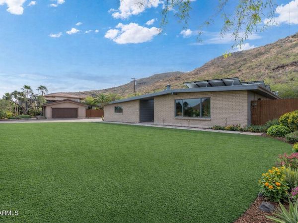 1527 W Windrose Drive, Phoenix, AZ 85029