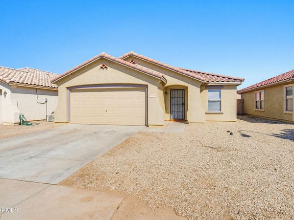 2534 W ROESER Road, Phoenix, AZ 85041