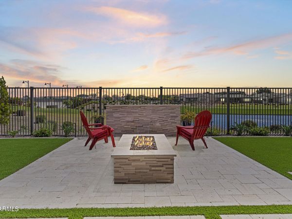 17613 W GUTHRIE Street, Surprise, AZ 85388