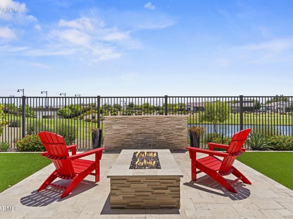 17613 W GUTHRIE Street, Surprise, AZ 85388