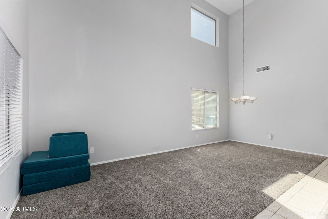 5824 S 16TH Drive Phoenix, AZ 85041