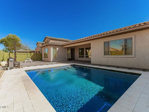 2416 W Kachina Trail, Phoenix, AZ 85041