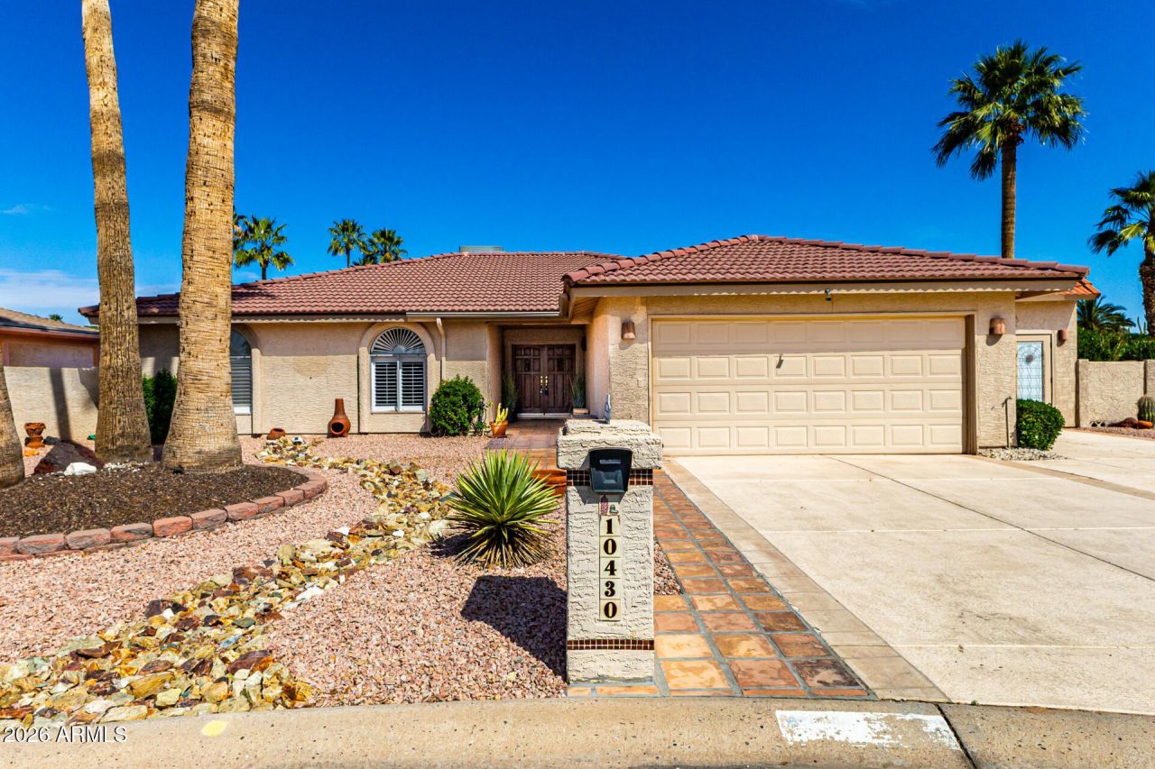 10430 E Regal Drive, Sun Lakes, AZ 85248 Main Photo