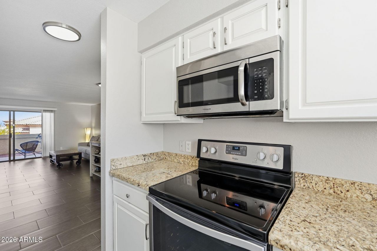 16528 E Gunsight Drive, Unit 105, Fountain Hills, AZ 85268 Main Photo