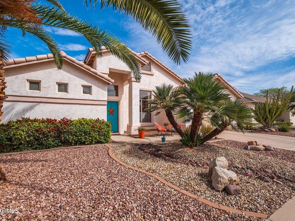 17636 W WEATHERBY Drive, Surprise, AZ 85374