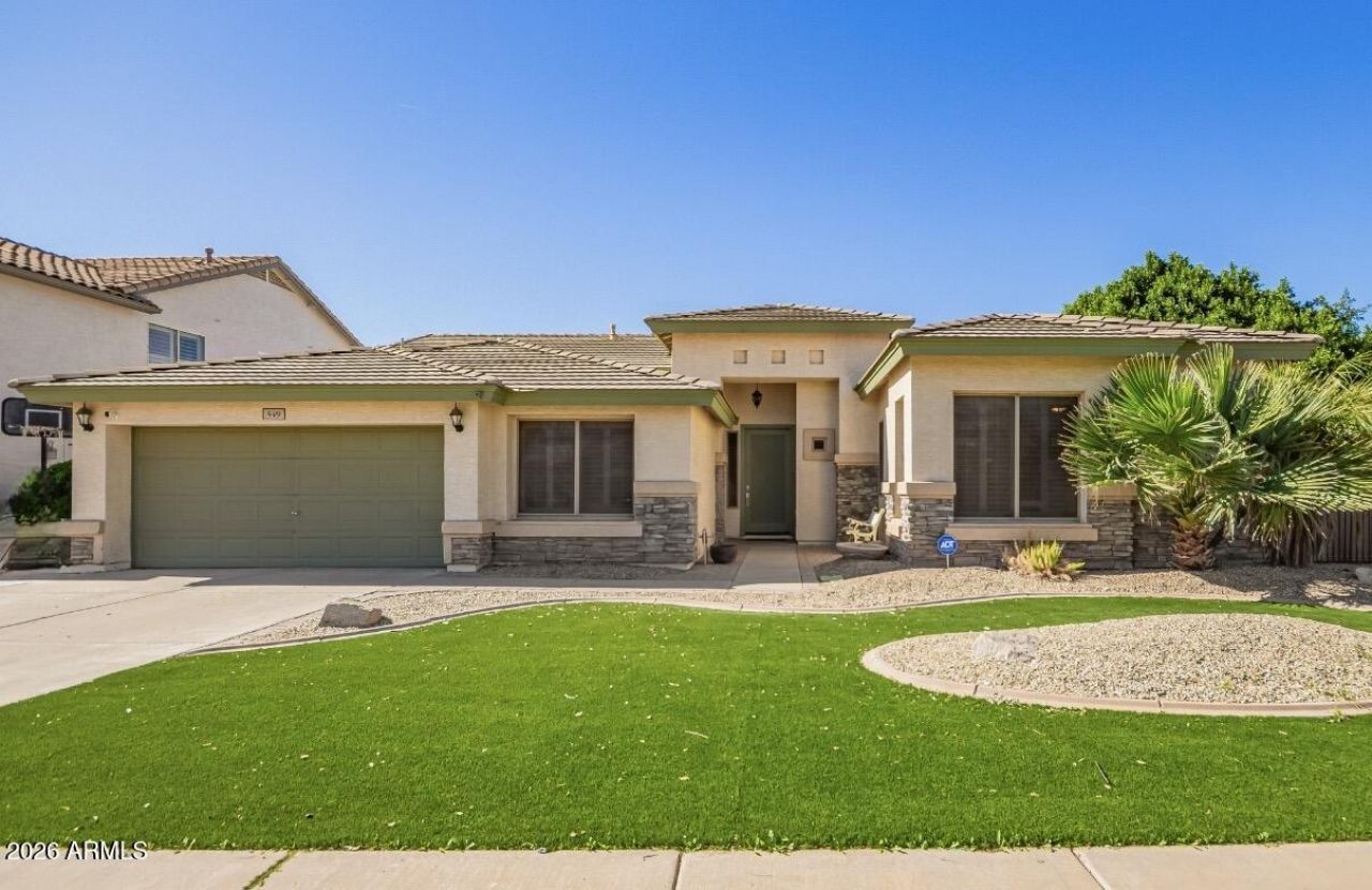 549 E Sheffield Avenue, Gilbert, AZ 85296 Main Photo