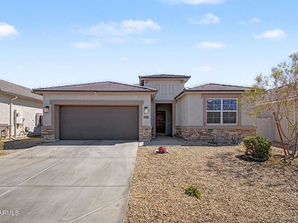 2371 S 239TH Drive, Buckeye, AZ 85326