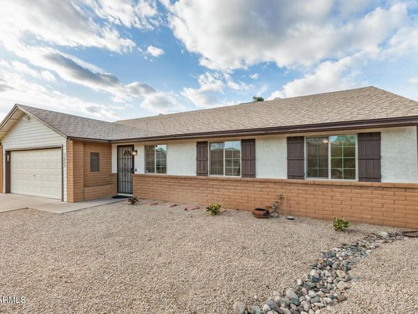 5626 W BLUEFIELD Avenue, Glendale, AZ 85308