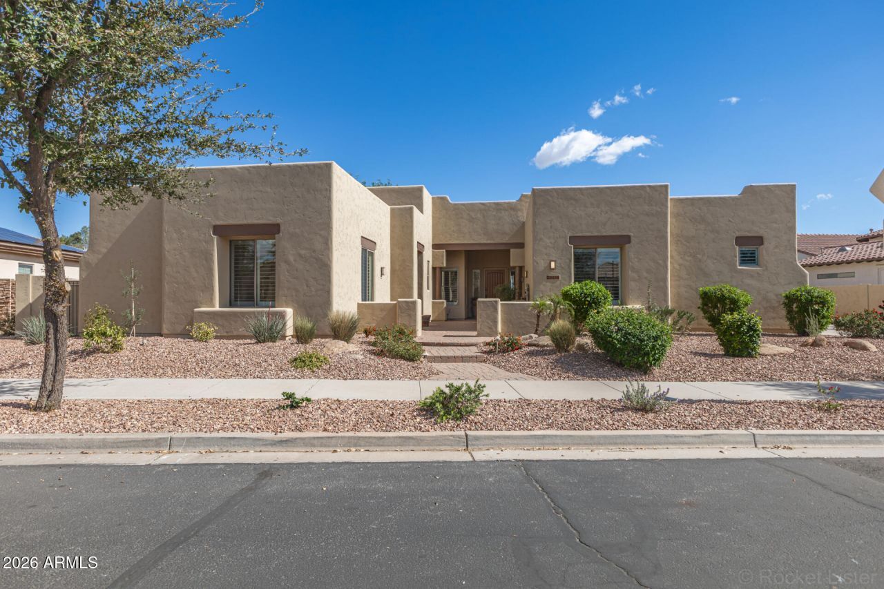 2511 N 143rd Drive, Goodyear, AZ 85395 Main Photo