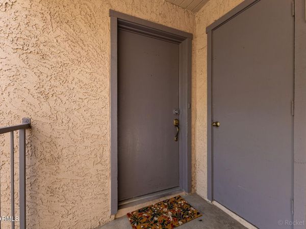 1920 W LINDNER Avenue, Unit 207, Mesa, AZ 85202