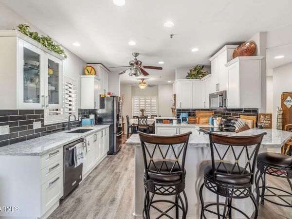 11011 N ZEPHYR Drive, Unit 105, Fountain Hills, AZ 85268