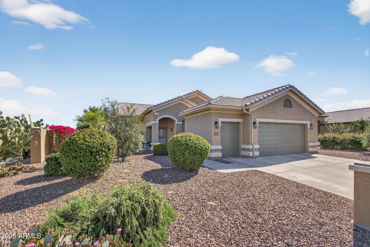 15329 W Catalina Court, Goodyear, AZ 85395 Main Photo