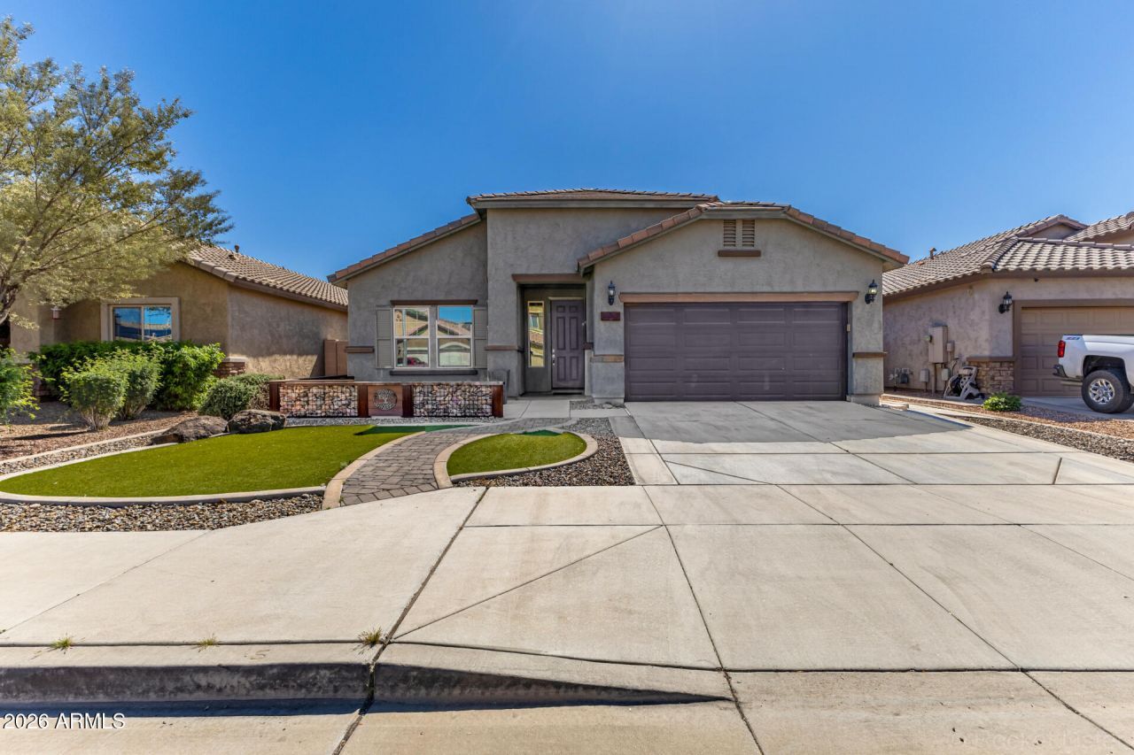 10847 W Swayback Pass, Peoria, AZ 85383 Main Photo