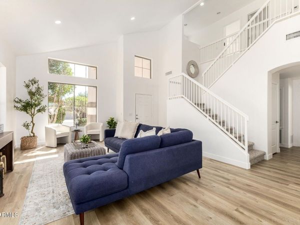 16054 W HEARN Road, Surprise, AZ 85379