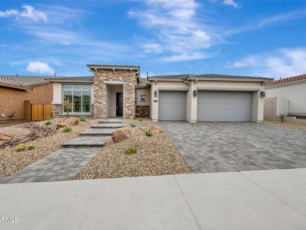 20183 W LUKE Avenue, Litchfield Park, AZ 85340