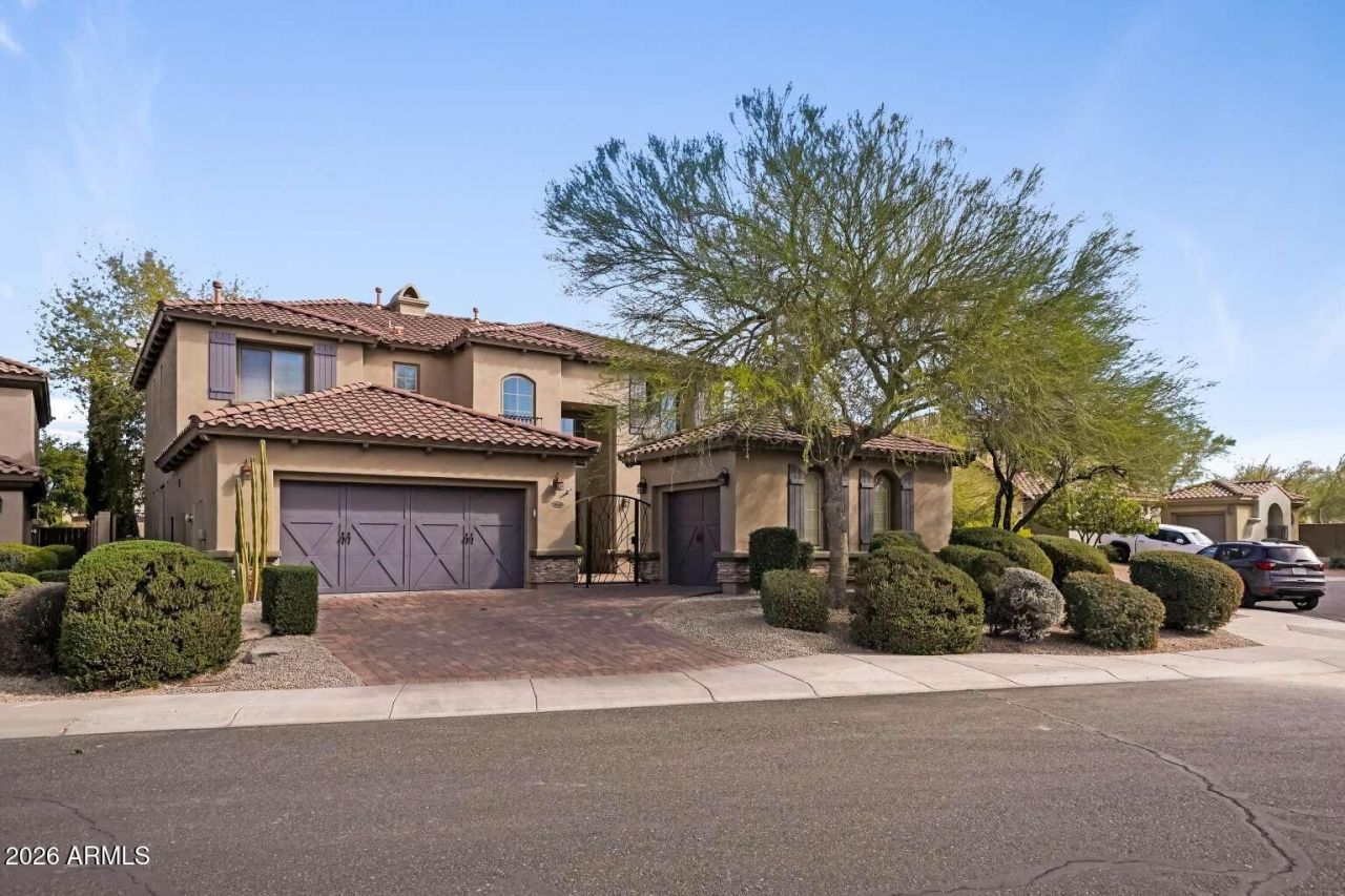 3978 E Hashknife Road, Phoenix, AZ 85050 Main Photo