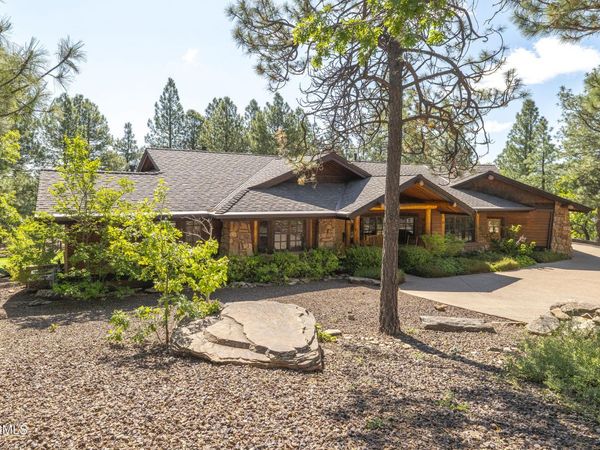 4560 S SADDLE HORN, Flagstaff, AZ 86005
