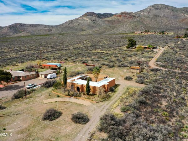 4 COCHISE Lane, Bisbee, AZ 85603