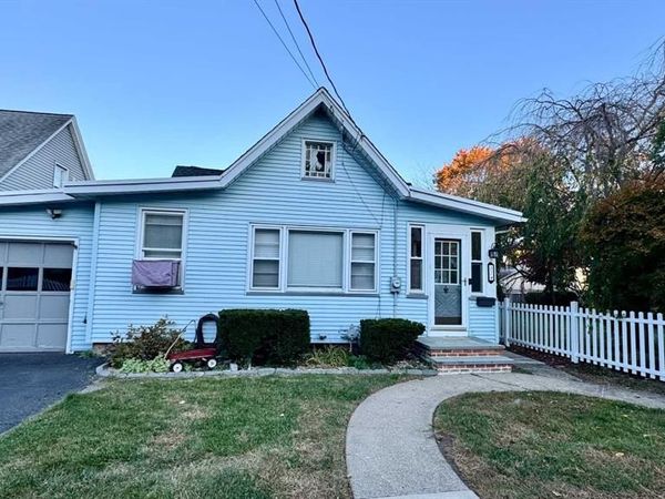 32 Leary Avenue, BLOOMINGDALE, NJ 07403