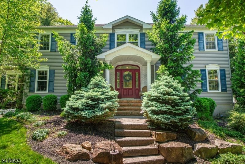 10 Lookout Rd, Randolph, NJ 07869 Main Photo