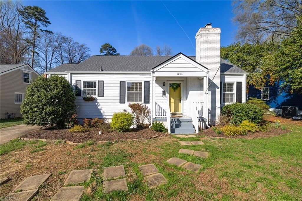 1810 Independence Road, Greensboro, NC 27408 Main Photo