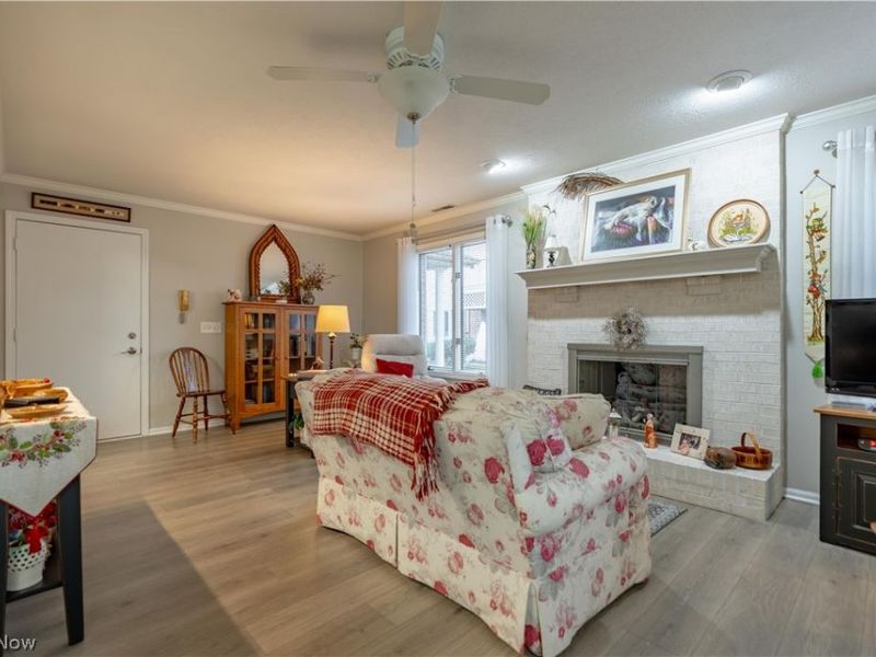 144 Holl Road NE, Unit B, North Canton, OH 44720 Photo 10