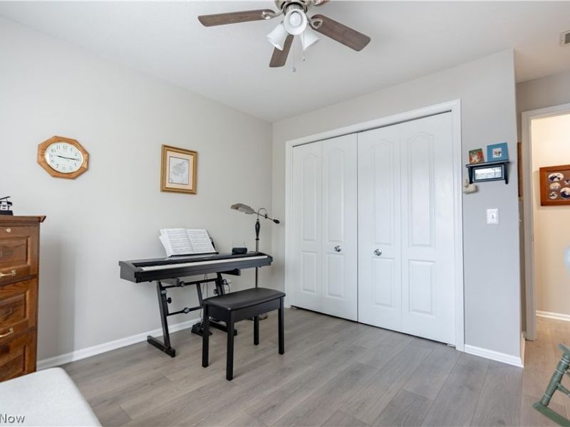 144 Holl Road NE, Unit B, North Canton, OH 44720 Photo 26